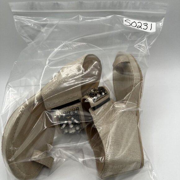 Donald J Pliner Womens 7.5 Embellished Tan Metallic Bronze Wedge Sandals Boho - Picture 12 of 12